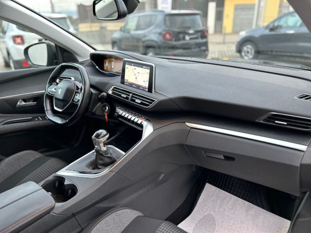 PEUGEOT 3008 usata, con Luci diurne LED