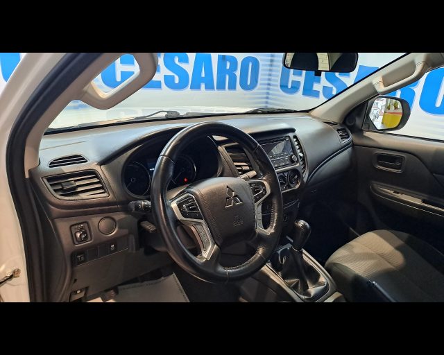 MITSUBISHI L200 usata, con Controllo automatico clima