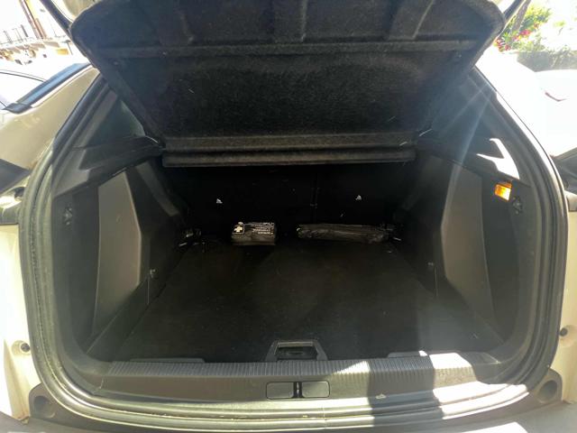 PEUGEOT 2008 usata, con Fendinebbia