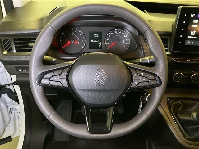 RENAULT Kangoo usata 16