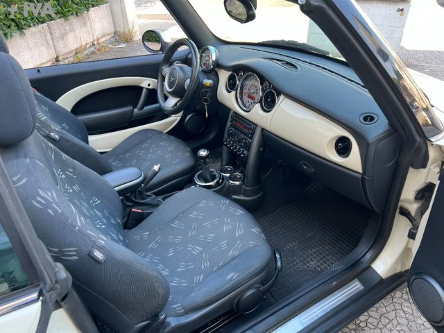 MINI Cabrio usata 22