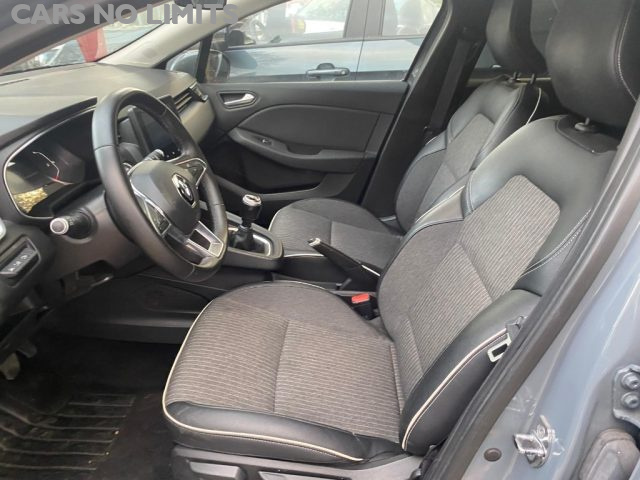 RENAULT Clio usata, con Autoradio