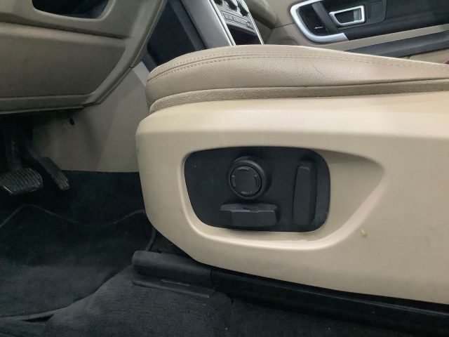 LAND ROVER Discovery Sport usata, con Sensori di parcheggio posteriori