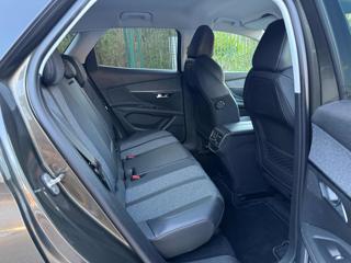 PEUGEOT 3008 usata, con Fendinebbia