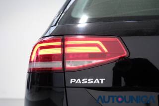 VOLKSWAGEN Passat Variant usata 49