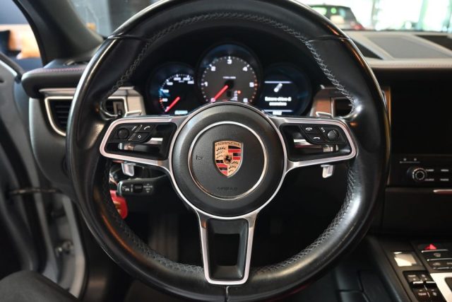 PORSCHE Macan usata 41