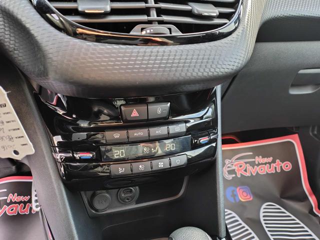 PEUGEOT 2008 usata, con Lettore CD