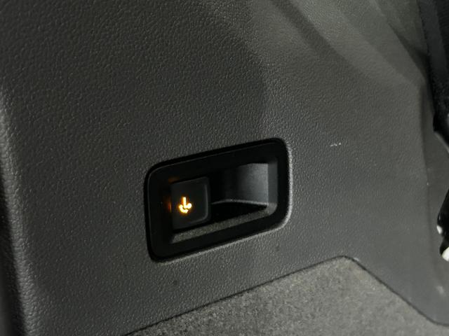 VOLKSWAGEN Multivan usata, con Fari direzionali