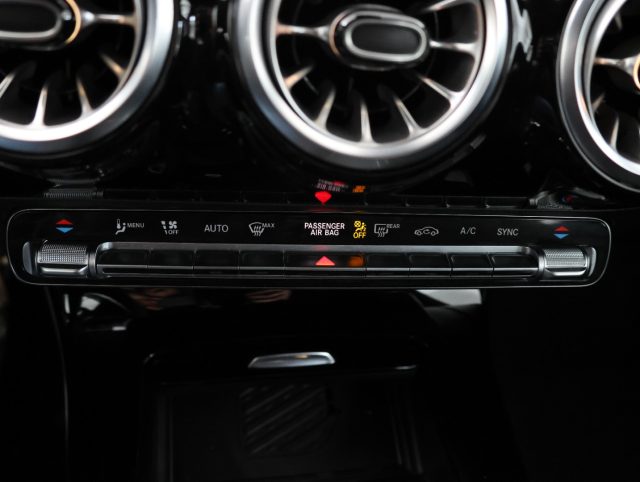 MERCEDES-BENZ A 180 usata, con Controllo elettronico della corsia