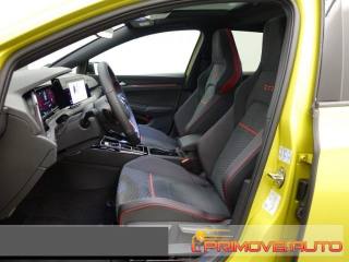 VOLKSWAGEN Golf usata, con Autoradio