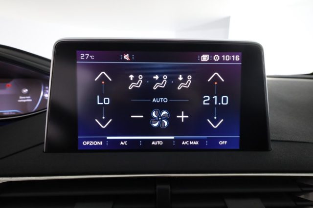 PEUGEOT 3008 usata 9