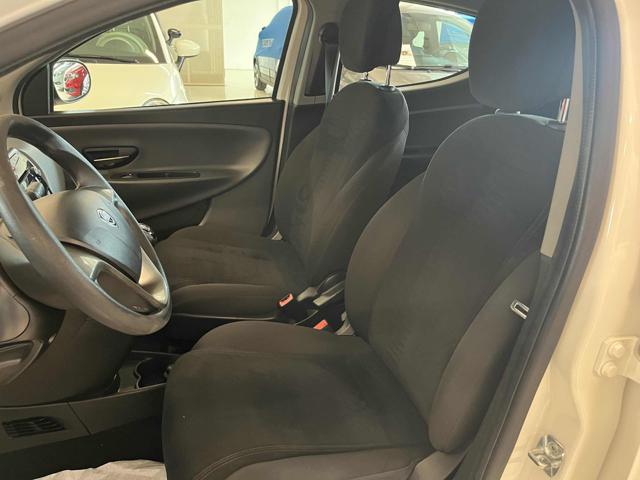 LANCIA Ypsilon usata, con Lettore CD