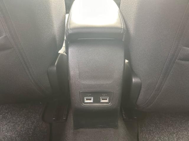 PEUGEOT 208 usata, con Park Distance Control