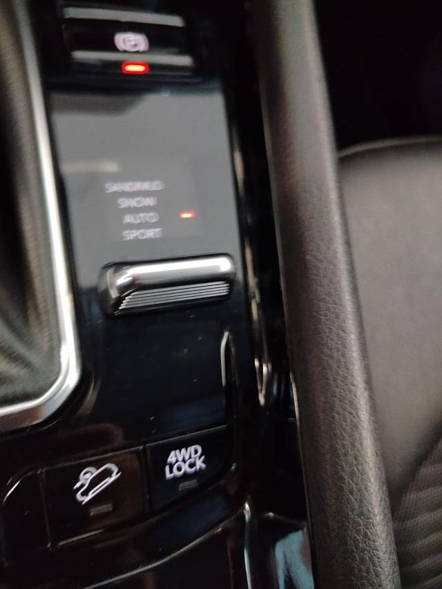 JEEP Compass usata 27