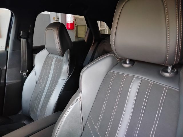 PEUGEOT 3008 usata, con Controllo elettronico della corsia