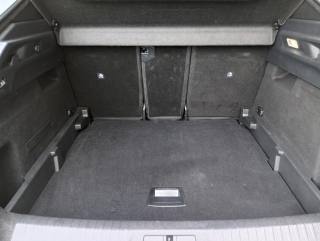 PEUGEOT 3008 usata, con Leve al volante