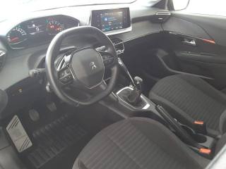 PEUGEOT 208 usata, con Boardcomputer