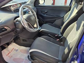 LANCIA Ypsilon usata, con Airbag testa