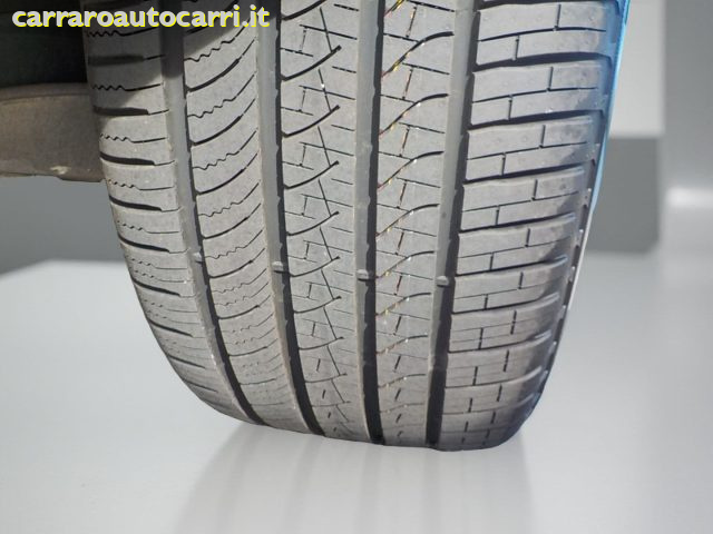 LAND ROVER Range Rover Sport usata, con Chiusura centralizzata