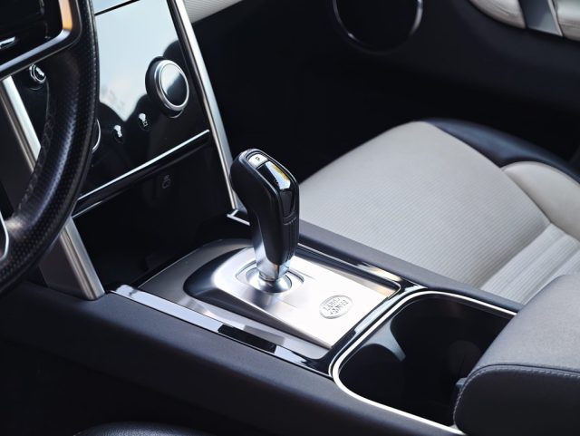 LAND ROVER Discovery Sport usata, con Climatizzatore