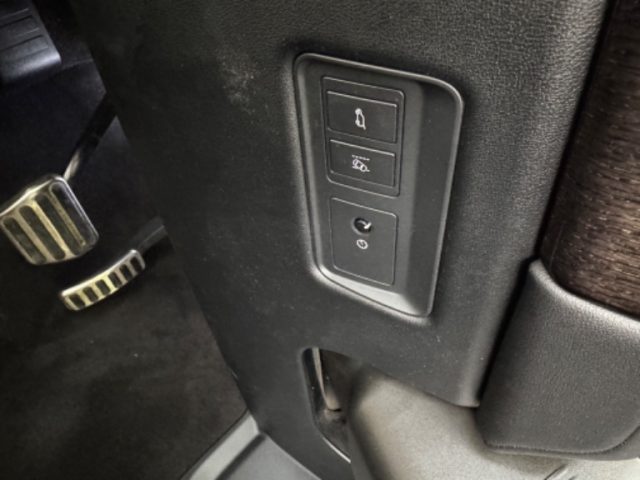 LAND ROVER Range Rover Sport usata, con Fari Xenon