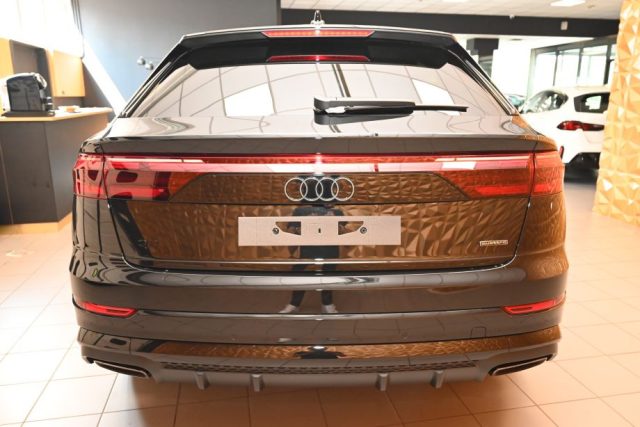 AUDI Q8 usata 5