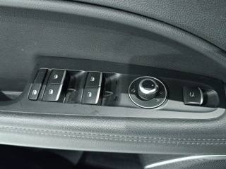ALFA ROMEO Stelvio usata, con Specchietti laterali elettrici