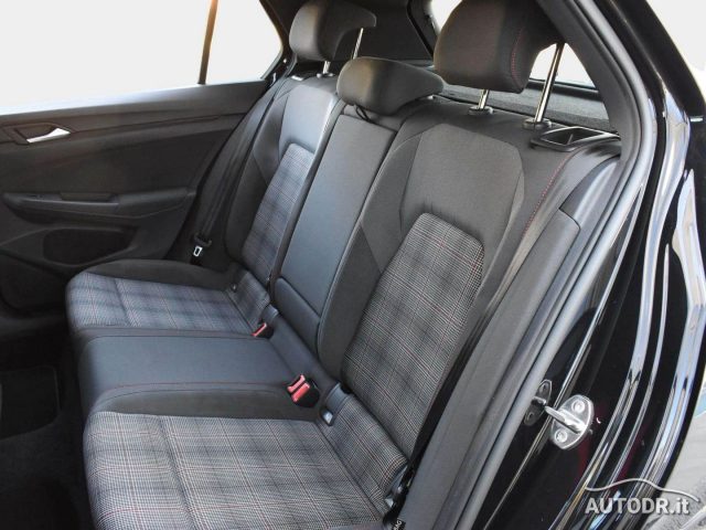 VOLKSWAGEN Golf usata, con Controllo trazione