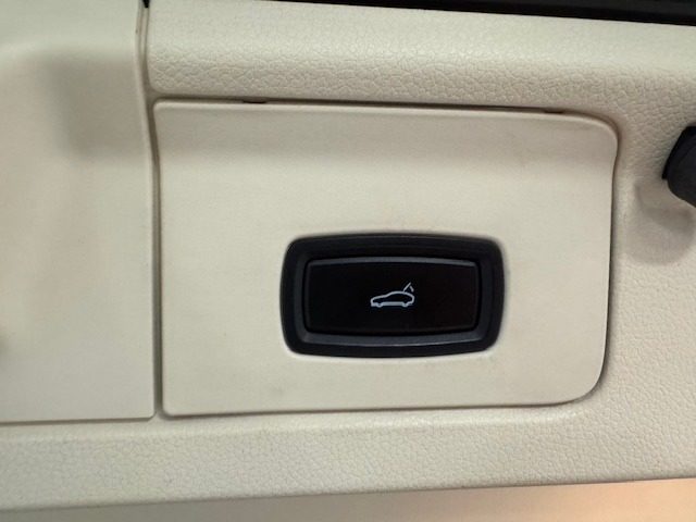 PORSCHE Panamera usata, con Volante in pelle