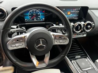 MERCEDES-BENZ GLA 200 usata, con Chiusura centralizzata