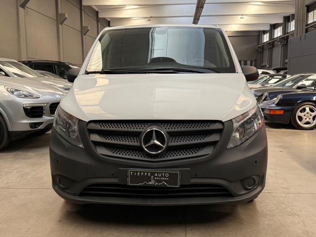 MERCEDES-BENZ Vito usata, con Airbag