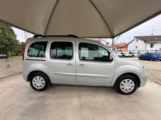 RENAULT Kangoo usata, con Chiusura centralizzata