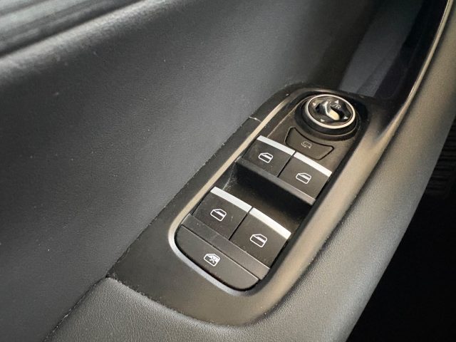 DR MOTOR DR 6.0 usata, con Sistema di navigazione