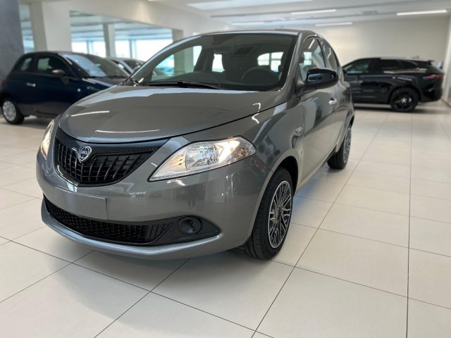 LANCIA Ypsilon usata, con ABS