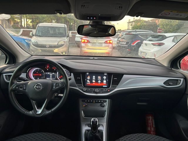 OPEL Astra usata, con Cruise Control