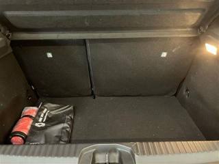 RENAULT Clio usata, con Sensori di parcheggio posteriori