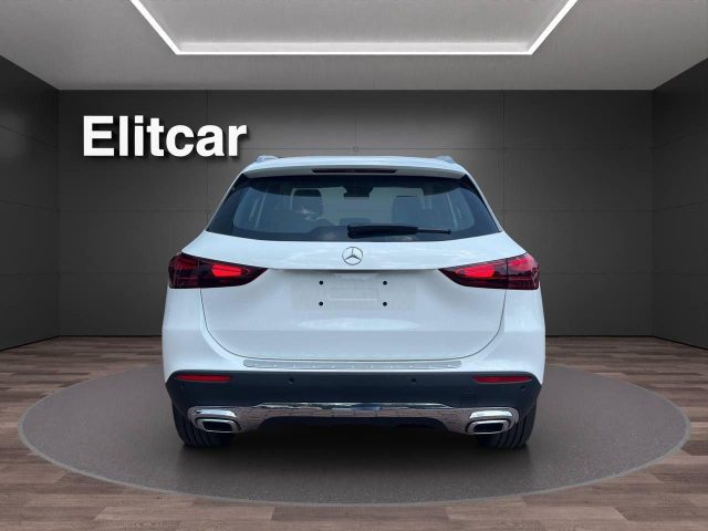 MERCEDES-BENZ GLA 180 usata, con Airbag Passeggero
