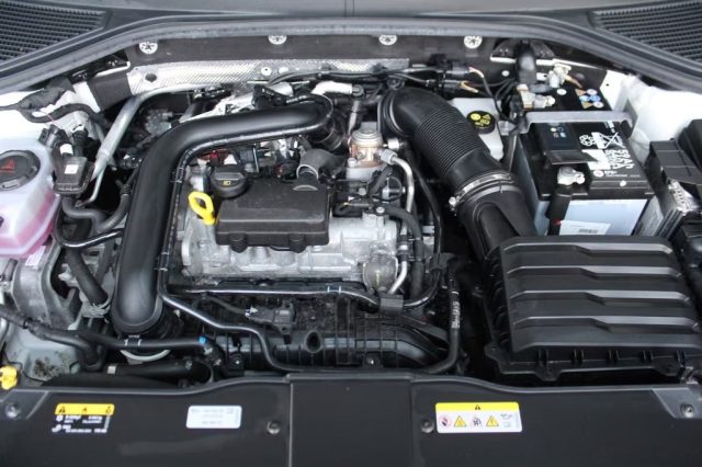 VOLKSWAGEN T-Roc usata, con Cruise Control