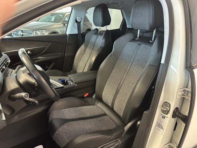 PEUGEOT 3008 usata, con Cruise Control