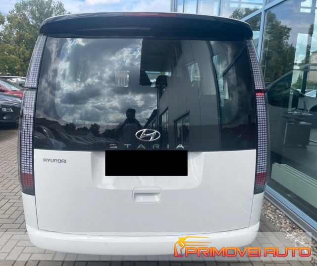 HYUNDAI Staria usata, con Climatizzatore