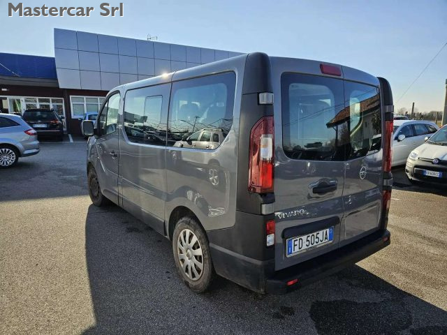 OPEL Vivaro usata 4