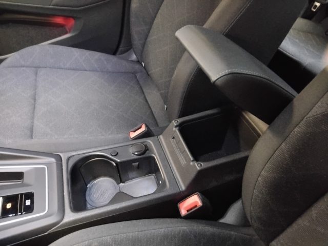 VOLKSWAGEN Golf usata 33