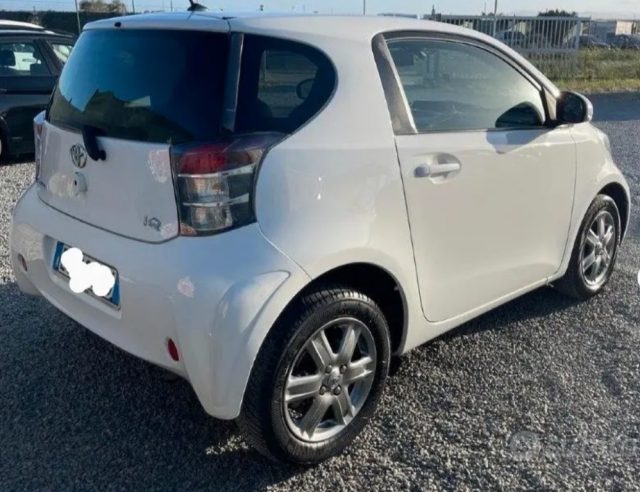 TOYOTA iQ usata, con Cerchi in lega
