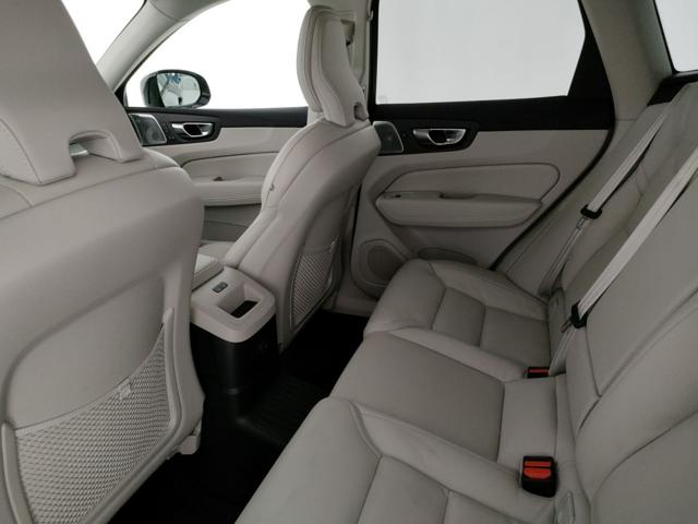 VOLVO XC60 usata, con Fari LED