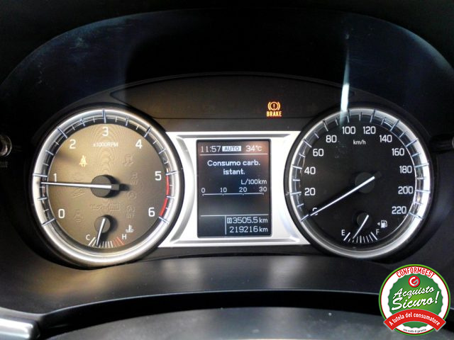 SUZUKI Vitara usata, con Lettore CD