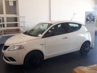 LANCIA Ypsilon usata, con Alzacristalli elettrici