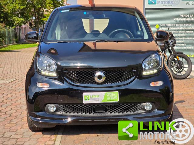 SMART ForTwo usata, con Bluetooth