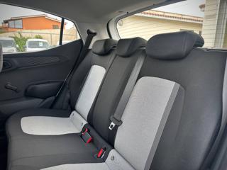 HYUNDAI i10 usata 27