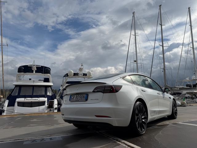 TESLA Model 3 usata, con Supporto lombare