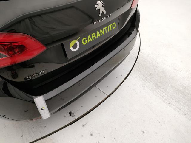 PEUGEOT 308 usata, con Volante multifunzione
